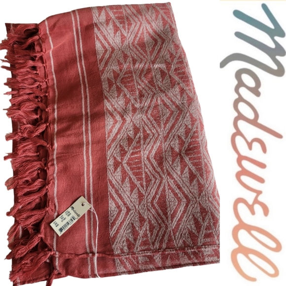 🆕️ Madewell Aztec Print Scarf - Picture 7 of 7